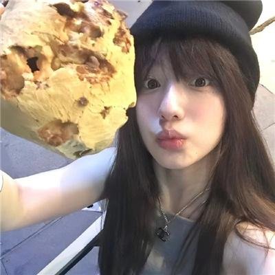 明天,我会成为谁的女友